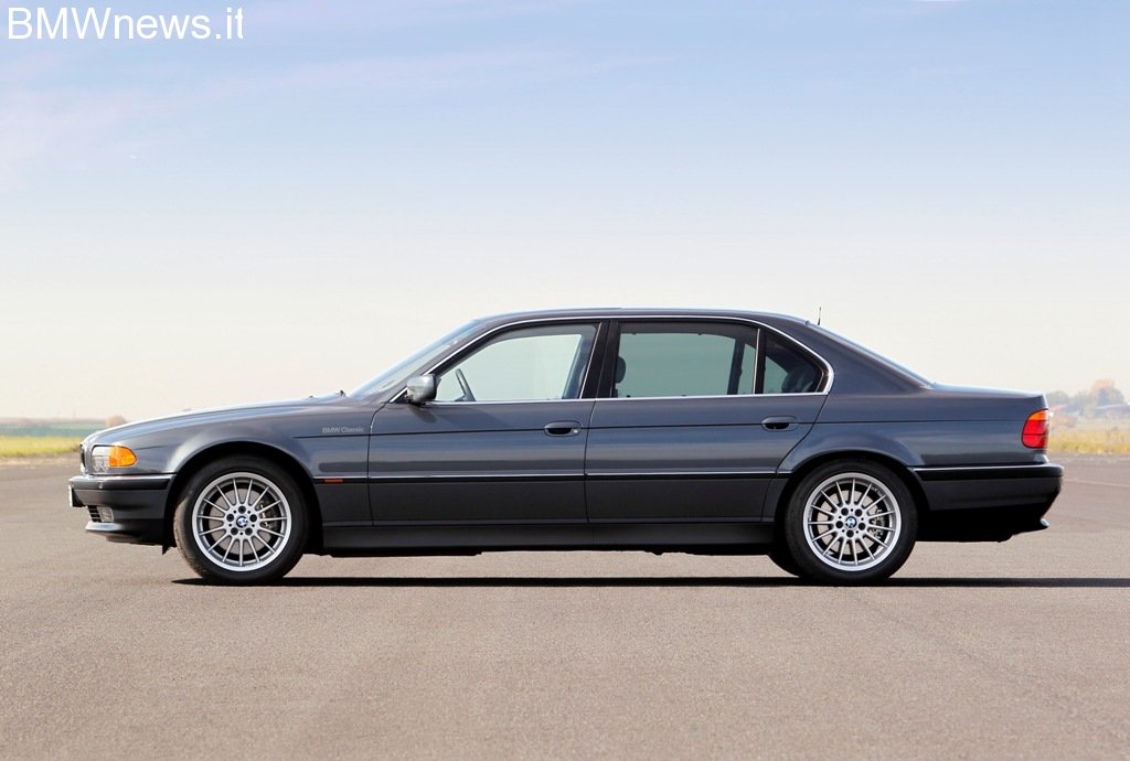 BMW 750iL E38 (3)