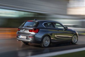 BMW Serie 1 F20 120d Modern (5)