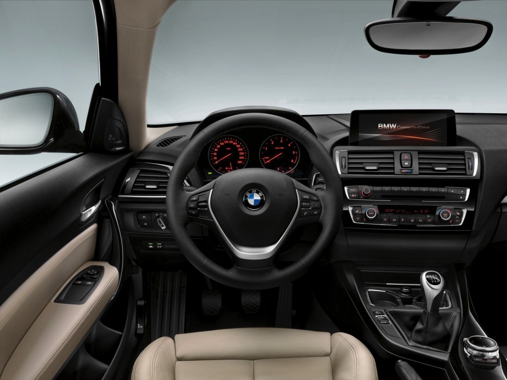 BMW Serie 1 F20 120d Modern (7)