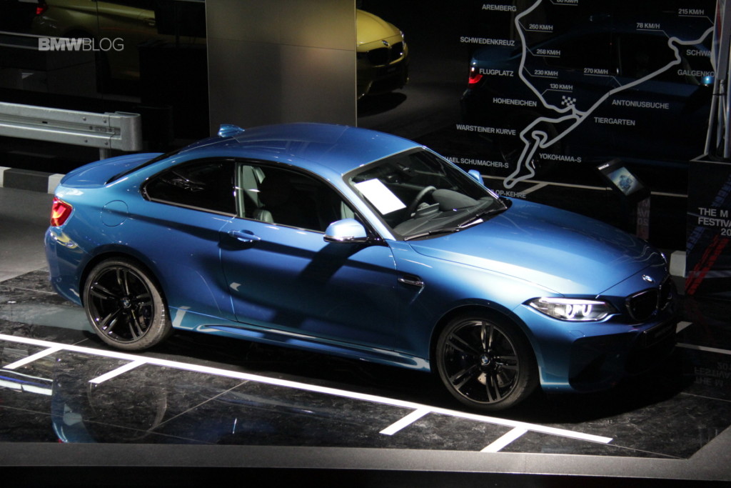 BMW M2 F87 BMW Welt