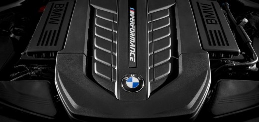 BMW M760Li xDrive - BMW N74 Engine