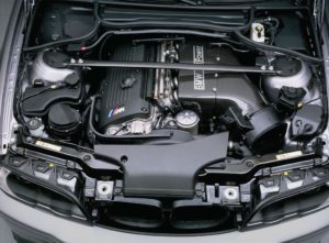 BMW M3 CSL E46 - BMW S54B32HP Engine