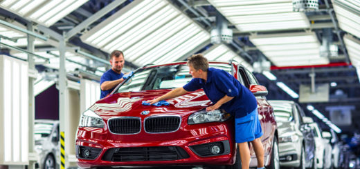 BMW Serie 2 AT - BMW Group Lipsia Plant