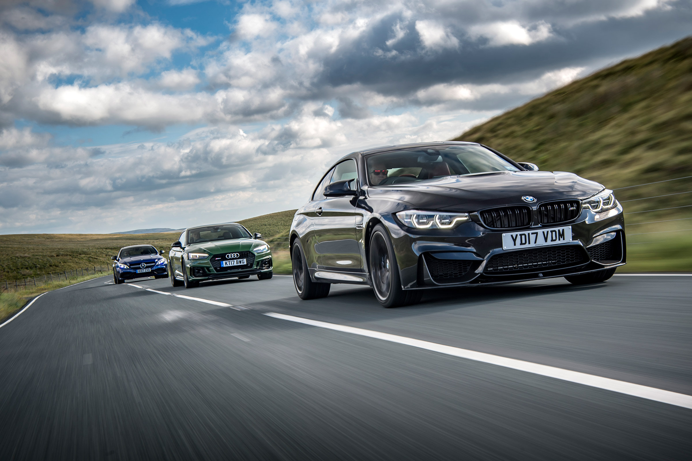 K 3 car. BMW AMG m4. Audi RS vs BMW m5. BMW m4 vs Mercedes. BMW AMG 63.