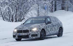 BMW Serie 1 F40 Spy Winter