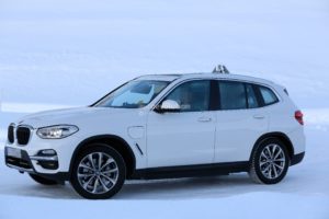 BMW iX3 Spy - BMW X3 BEV (1)