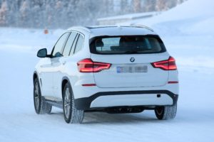 BMW iX3 Spy - BMW X3 BEV (3)