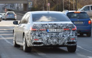 BMW Serie 7 Facelift 2019 Spy - G11 - G12 (11)