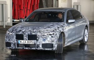 BMW Serie 7 Facelift 2019 Spy - G11 - G12 (2)
