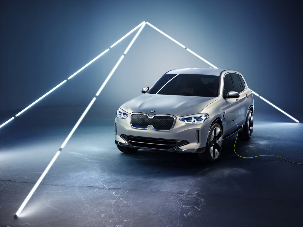 BMW Concept iX3 2019 - BMW X3 EV - Auto China 2018 (5)
