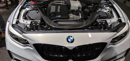 BMW M2 Competition Beijing Auto Show - Engine S58 (5)