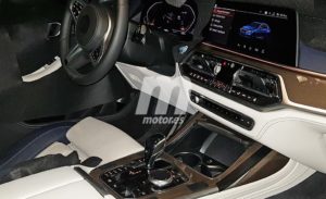 BMW X7 G07 Spy Interior 2019 (3)