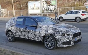 BMW Serie 1 2019 Spy F40 (3)
