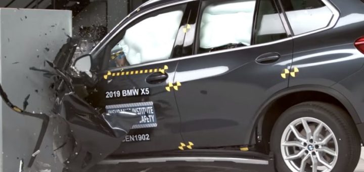 BMW X5 G05 IIHS 2019
