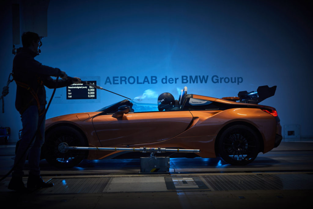 BMW-i8-Roadster-Safety-Car-FIA-Formula-E-2019-19