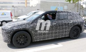 BMW iNEXT Spy Interior 2021 (4)