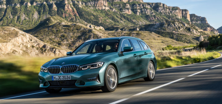 BMW Serie 3 Touring 2019 - Luxury Line - Blue Ridge Mountain Metallic - G21