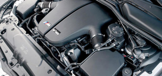BMW M5 E60 2003 - V10 5.0 litre S85 Engine