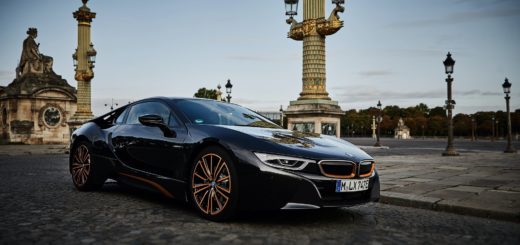 BMW i3s Edition Roadstyle - BMW i8 Ultimate Sophisto Edition