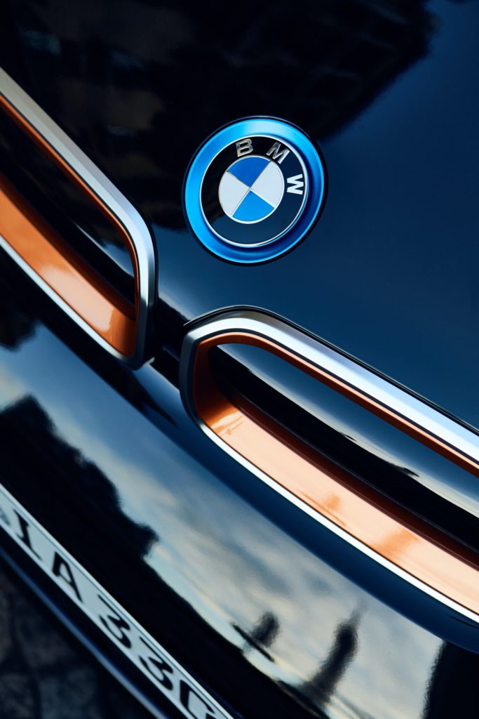 BMW i3s Edition Roadstyle - BMW i8 Ultimate Sophisto Edition