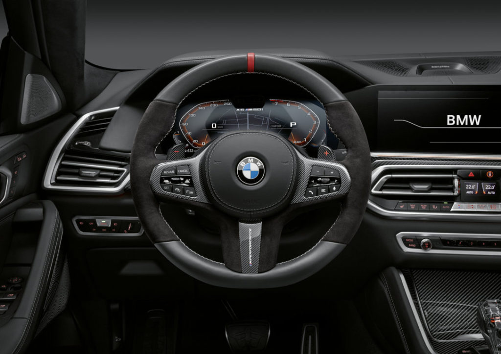 BMW X6 con BMW M Performance Parts 2020